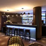 尼奥尔马莱波特温美居酒店 4* 尼奥尔