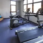 尼奥尔马莱波特温美居酒店 尼奥尔