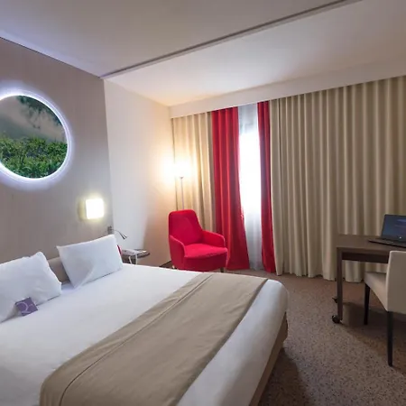 Ξενοδοχείο Mercure Marais Poitevin 4*