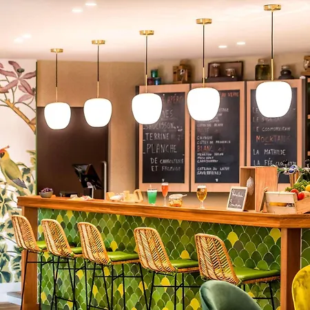 Ξενοδοχείο Mercure Marais Poitevin 4*
