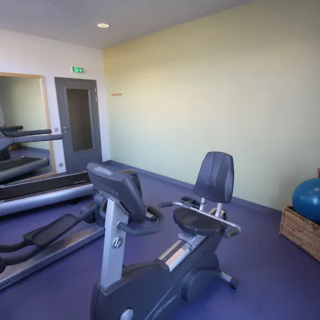 Hotell Mercure Marais Poitevin 4*