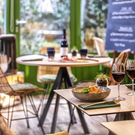 Hotel Mercure Marais Poitevin 4*