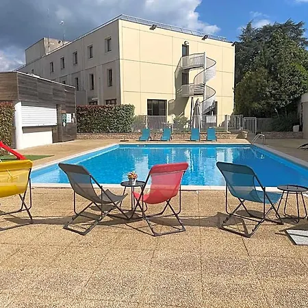 Mercure Marais Poitevin 4* ניורט