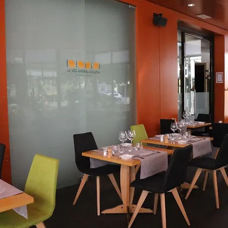 尼奥尔马莱波特温美居酒店 4* 尼奥尔