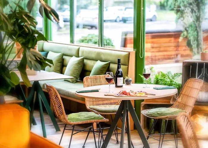 Mercure Marais Poitevin Hotel 4*