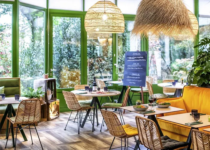 Hotel Mercure Marais Poitevin 4*