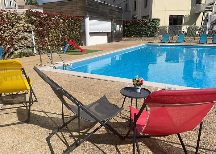 Mercure Marais Poitevin Hotel 4*