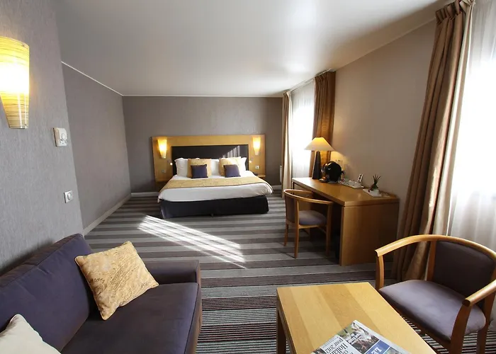 Hotel Mercure Marais Poitevin 4*